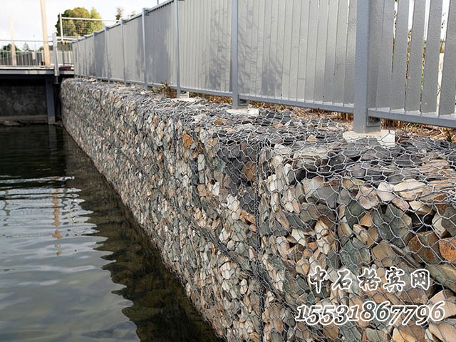 防腐蝕格賓石籠.jpg 防腐蝕格賓石籠.jpg