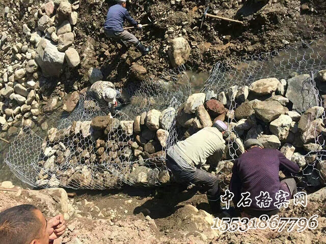 護(hù)坡格賓網(wǎng) 護(hù)坡格賓網(wǎng)