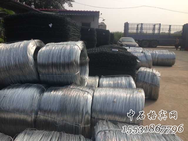 格賓網(wǎng)石籠網(wǎng)廠家.jpg 格賓網(wǎng)石籠網(wǎng)廠家.jpg