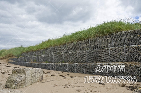 鋅鋁合金格賓網護岸.jpg 鋅鋁合金格賓網護岸.jpg